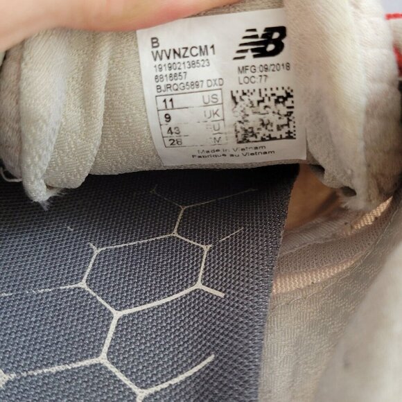 New Balance Womens Sneakers Size 11 Fresh Foam Veniz Beige Running WVNZCM1 - Picture 7 of 7